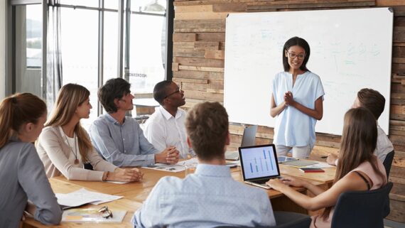 Conheças 6 vantagens da educação corporativa