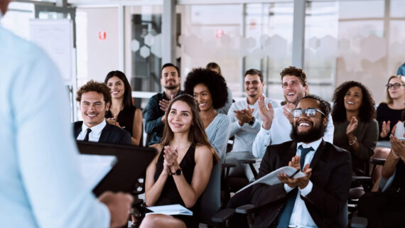 Entenda como deve ser a liderança na indústria 4.0 aqui!