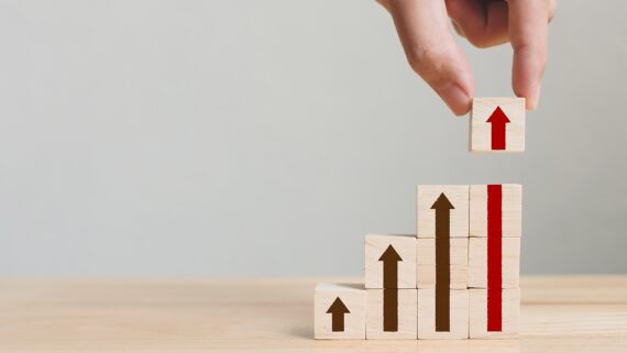 Entenda o que é upskilling e como aplicar esse conceito no RH