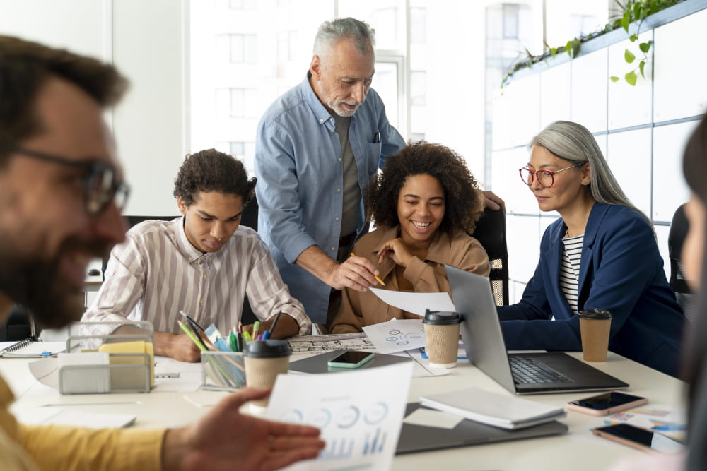 Entenda Os Benefícios Da Equipe Multidisciplinar Para A Empresa - Sociis RH